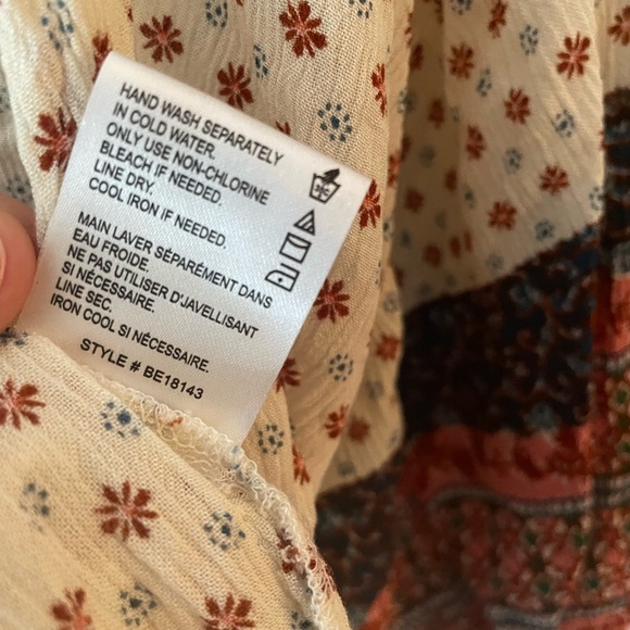 Patrons of Peace Crop Tie-Front Top - Picture 5 of 6